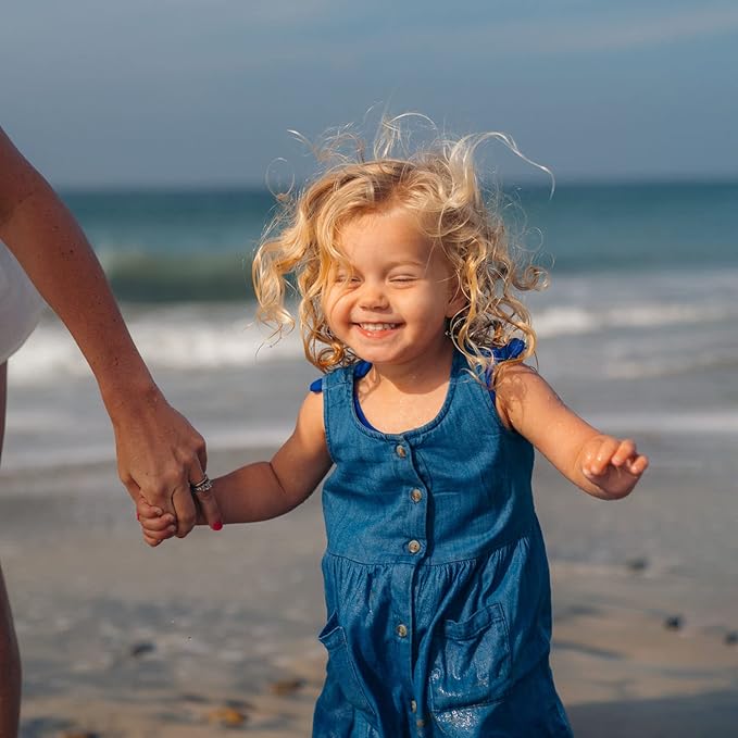 Badger Mineral Kids Sunscreen Face Stick SPF 35, Zinc Oxide Travel Size Sunscreen Stick for Kids, 97% Organic Ingredients, Reef Safe, Water Resistant, .65 oz, 2-Pack