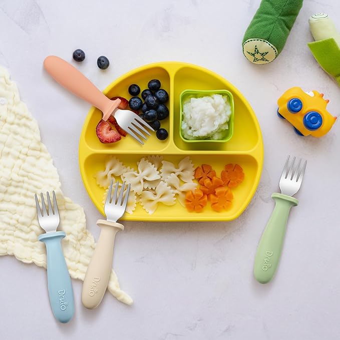 DRKIO 8 Pieces Toddler Forks Set - Baby Forks with Silicone Handle Children safe 18/8 Stainless Steel Toddler Utensils Set for Self Feeding Kids Silverware Anti-Choke Design Food Grade Dishwasher Safe