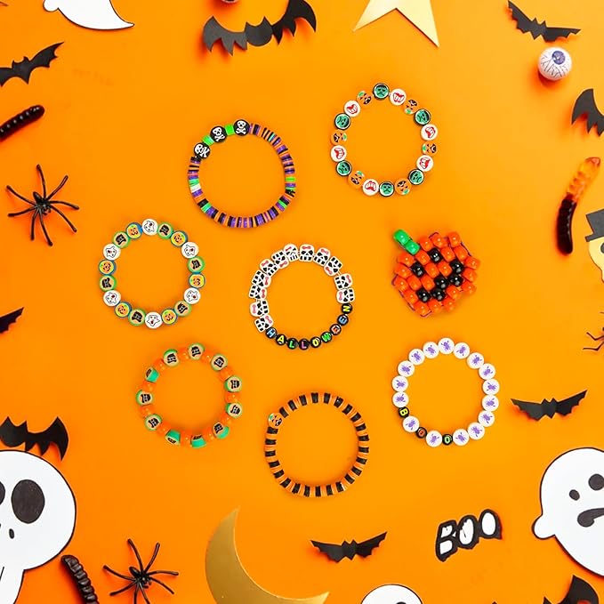 Gionlion 700Pcs Halloween Polymer Clay Beads Bracelet Making Kit, Pumpkins Skulls Ghosts Spiders Bats Pony Letter Beads for Halloween Party Favors, Toys Gifts for 4+ Year Old Kids