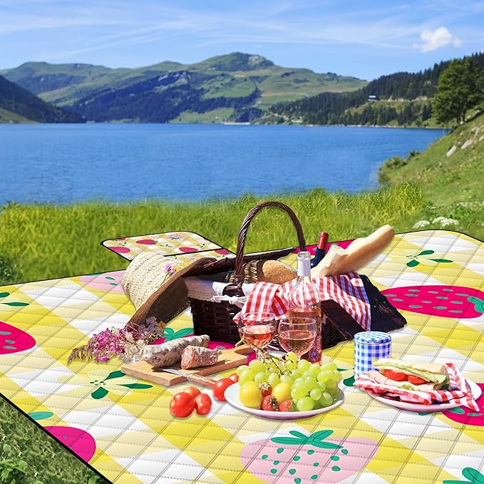 Extra Large Picnic Blanket Waterproof,80"x 80"Foldable Machine Washable Beach Blanket,Outdoor Blanket for 6-8 Adults,Picnic Mat Suitable for Indoor Crawling,Park Beach,Camping,Hiking,Travel（Yellow）