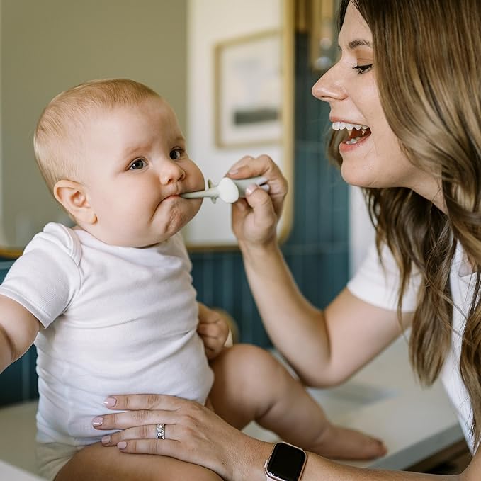 Dr. Brown's Infant-to-Toddler Toothbrush, Elephant, Mint, 0-3 Years